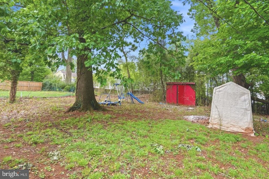 Photo of 5908 WINNER AVENUE