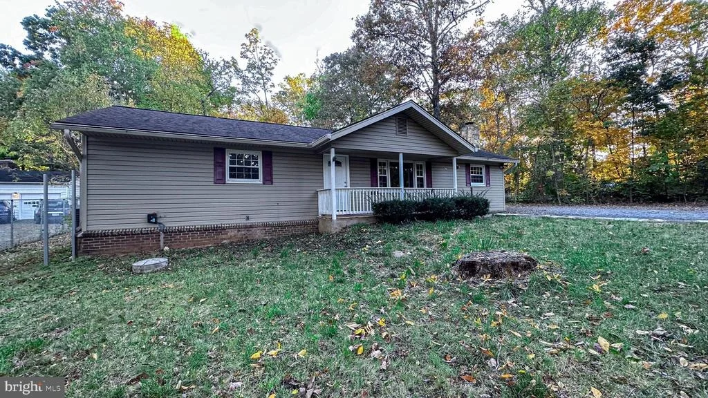 Photo of 45419 PERSIMMON LANE