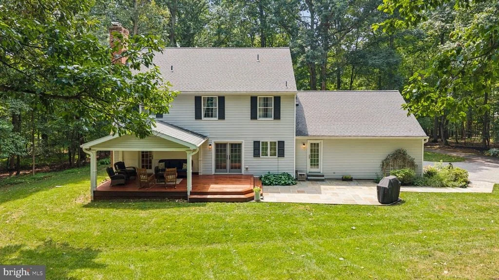 Photo of 1012 OLD BARN ROAD