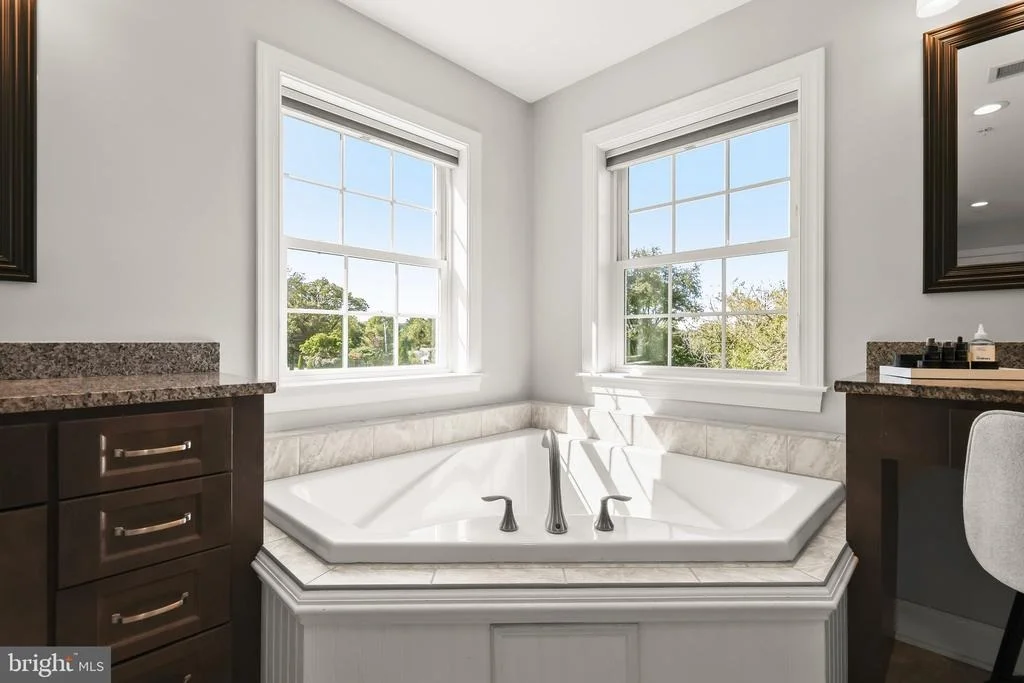 Photo of 4921 JENKINS LANE