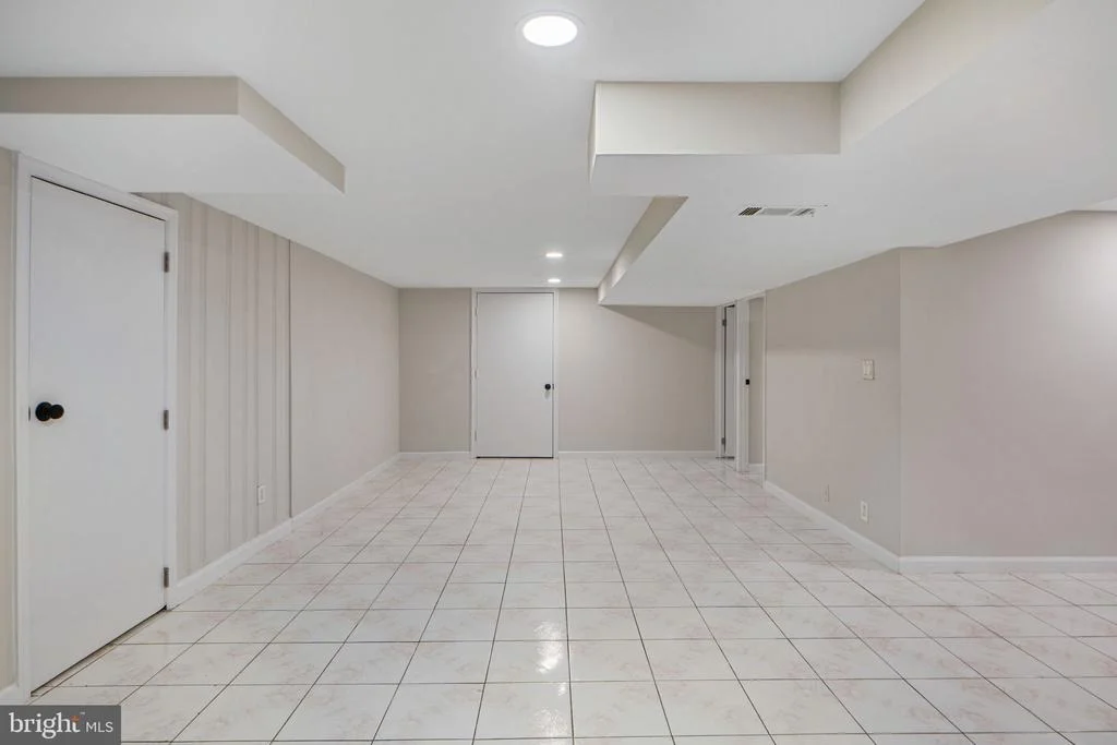 Photo of 1513 FLORA LANE