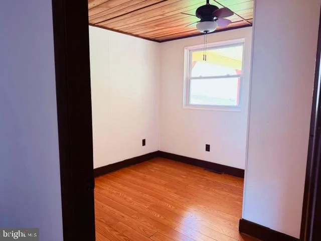 Photo of 10 NUNN LANE