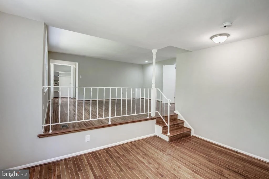Photo of 15020 WELLWOOD ROAD