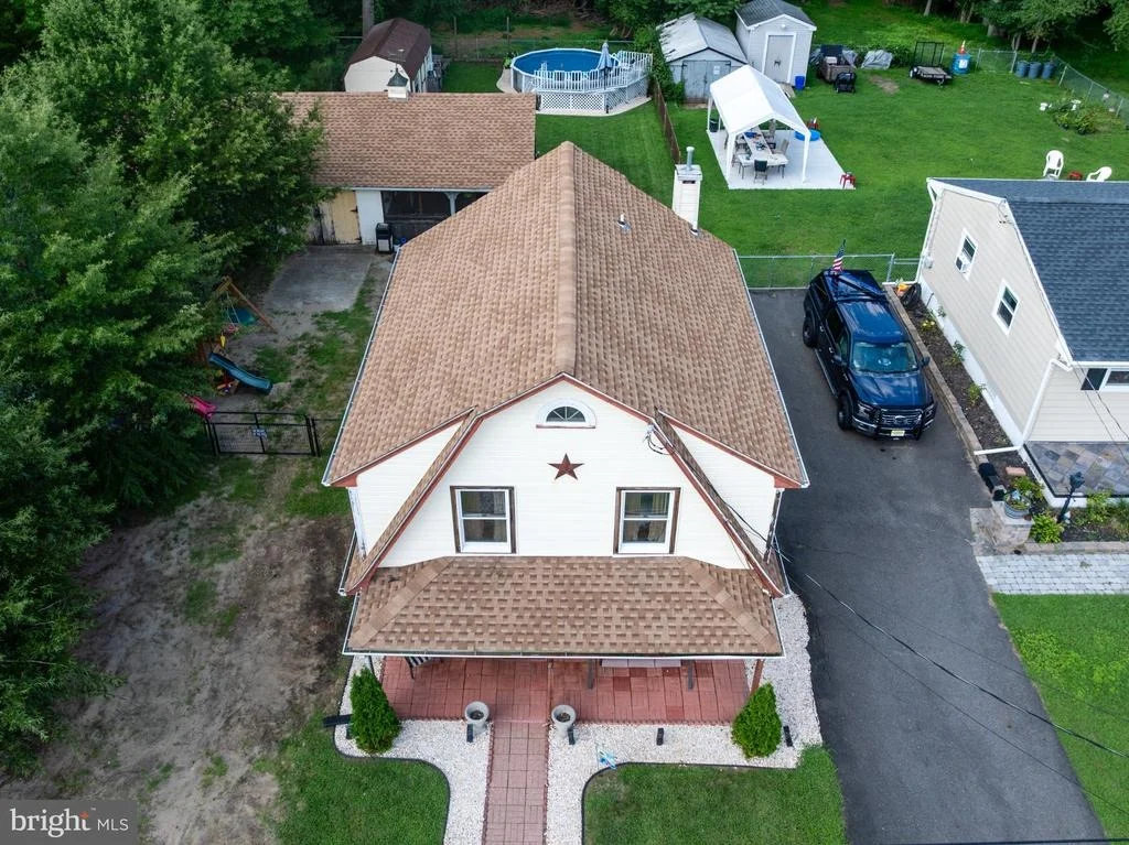 Photo of 405 3RD STREET