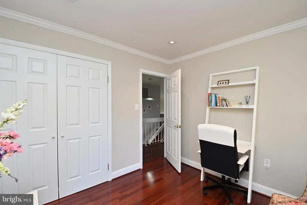 Photo of 8634 RESECA LANE