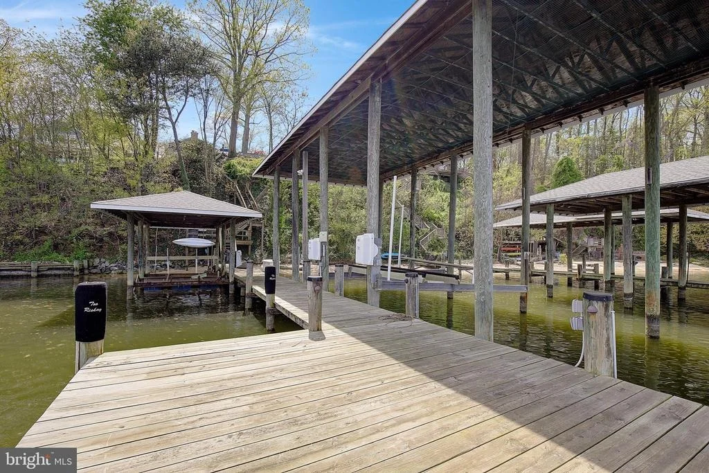 Photo of 1164 OAK VIEW DRIVE