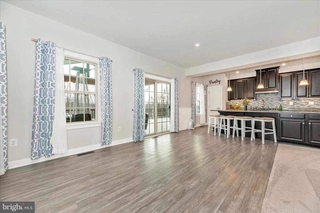 Photo of 7031 EAGLEHEAD DRIVE