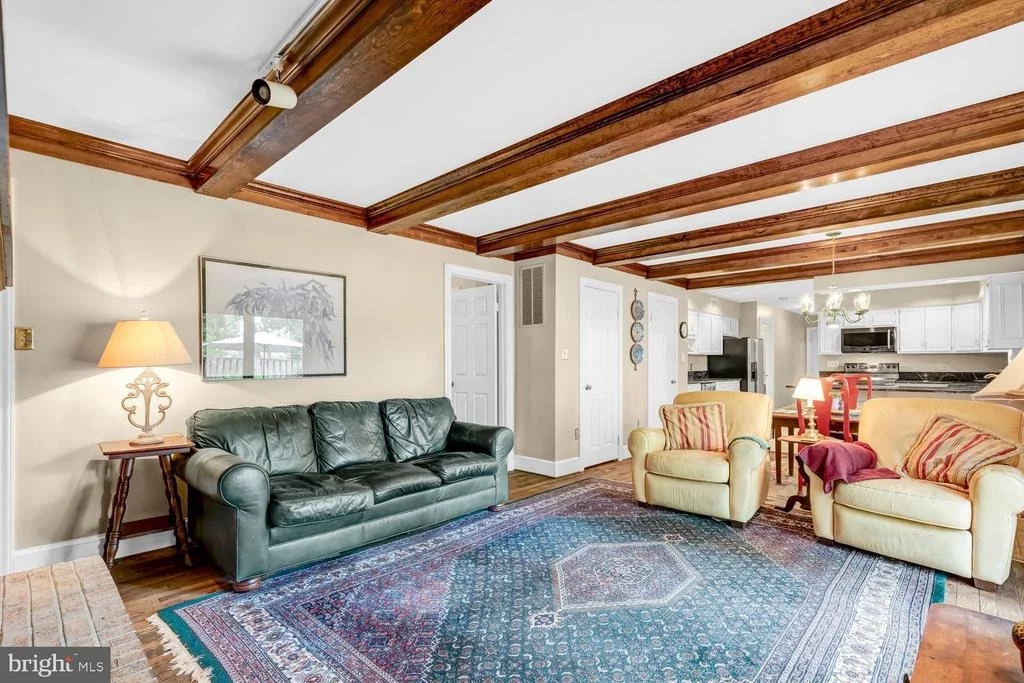 Photo of 9344 MOUNT VERNON CIRCLE