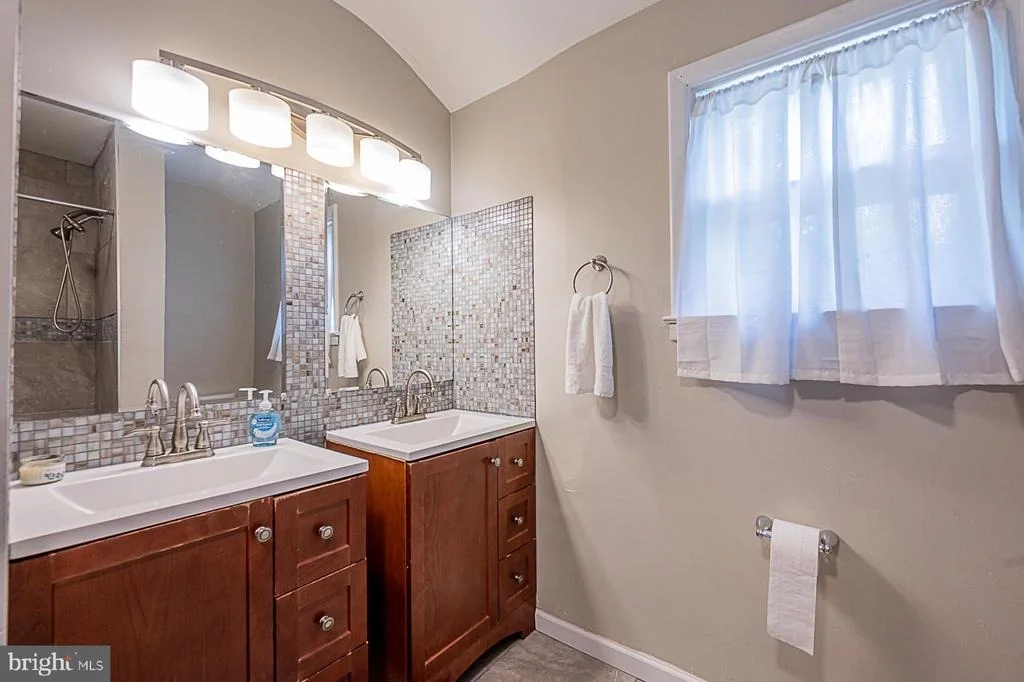 Photo of 6808 QUEENS FERRY ROAD