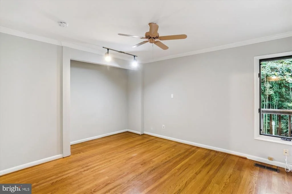 Photo of 816 OLIVE DRIVE