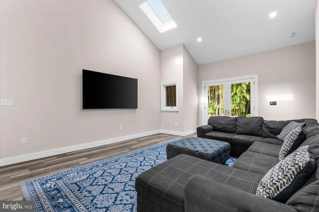 Photo of 1316 ALPS DRIVE
