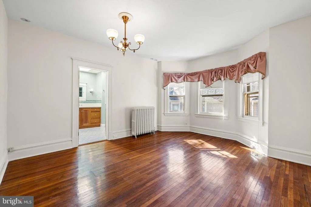 Photo of 225 HAWTHORNE ROAD