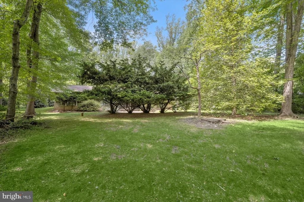 Photo of 13922 WAYSIDE DRIVE