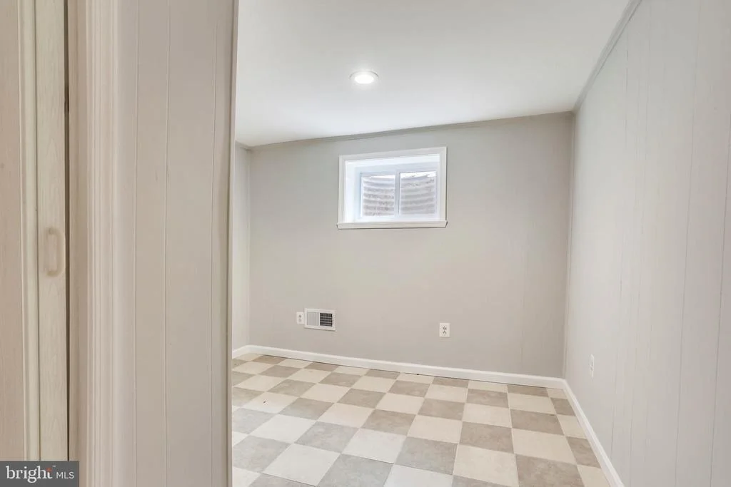 Photo of 1516 WINDING WAYE LANE