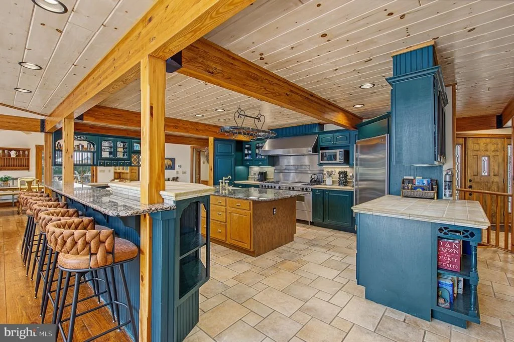 Photo of 2747 MARSH HILL ROAD