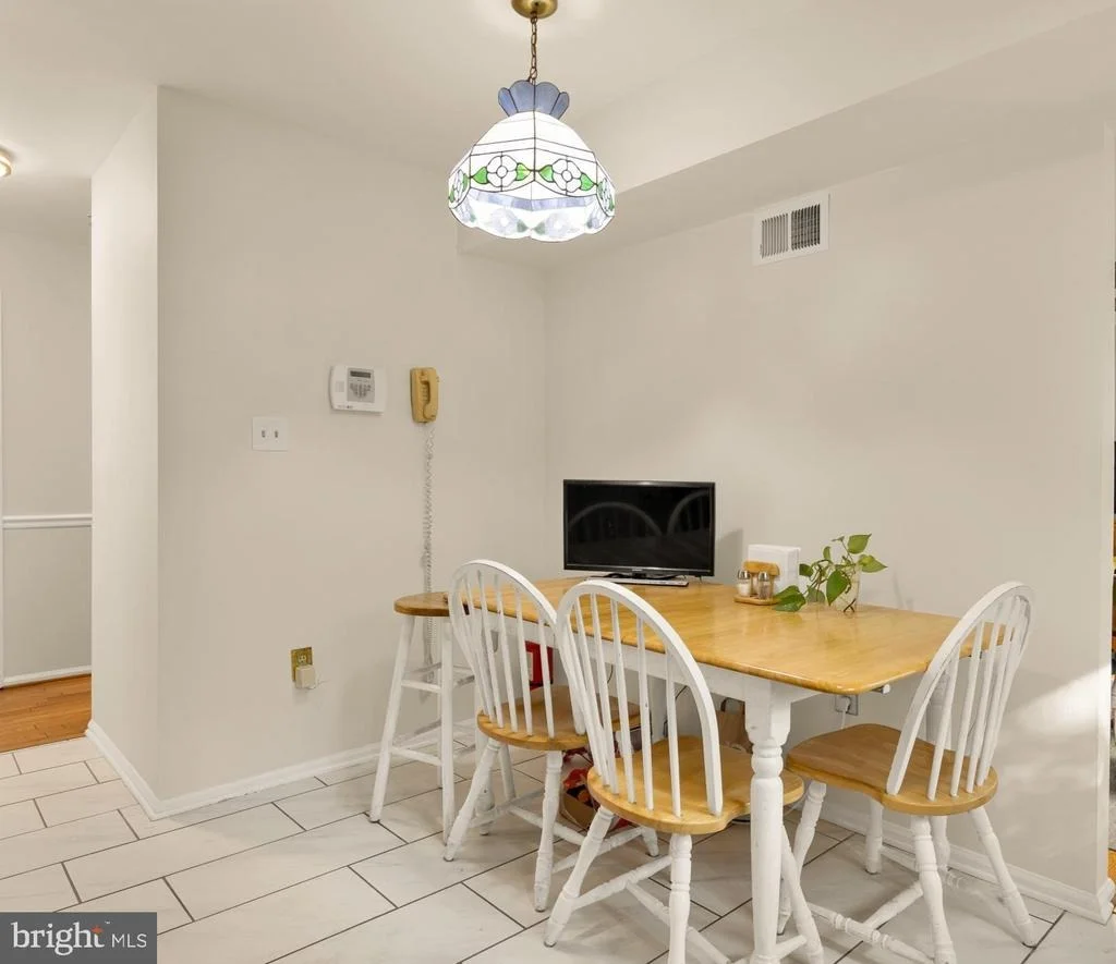 Photo of 9400 FOX RUN DRIVE
