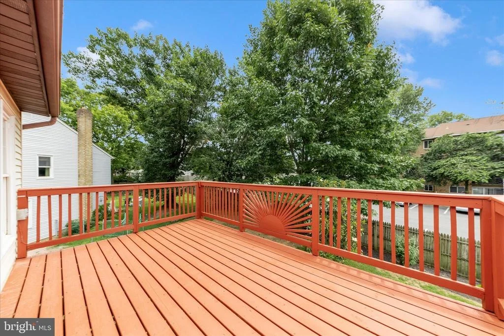Photo of 176 STONEYBROOK COURT