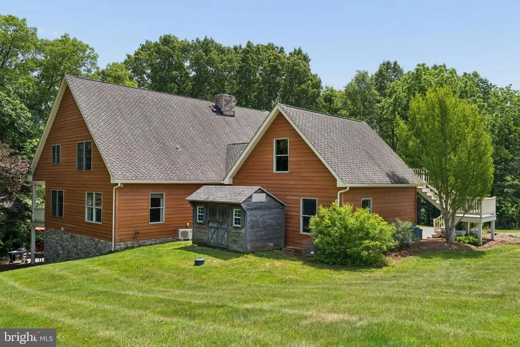 Photo of 21042 MILLERS MILL ROAD