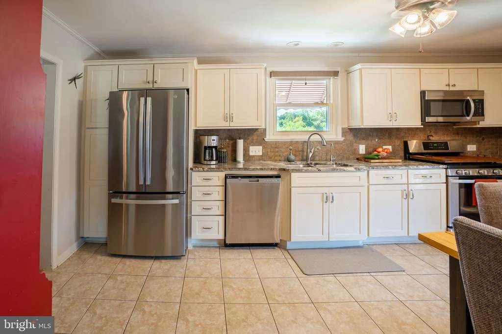 Photo of 1236 MOUNTAIN VIEW ROAD