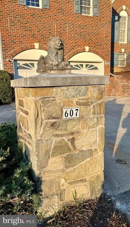 Photo of 607 LYCOMING STREET