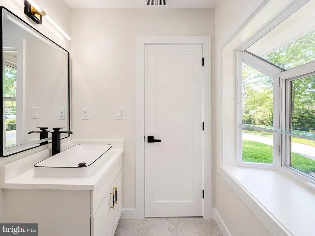 Photo of 8804 STRAUSE COURT