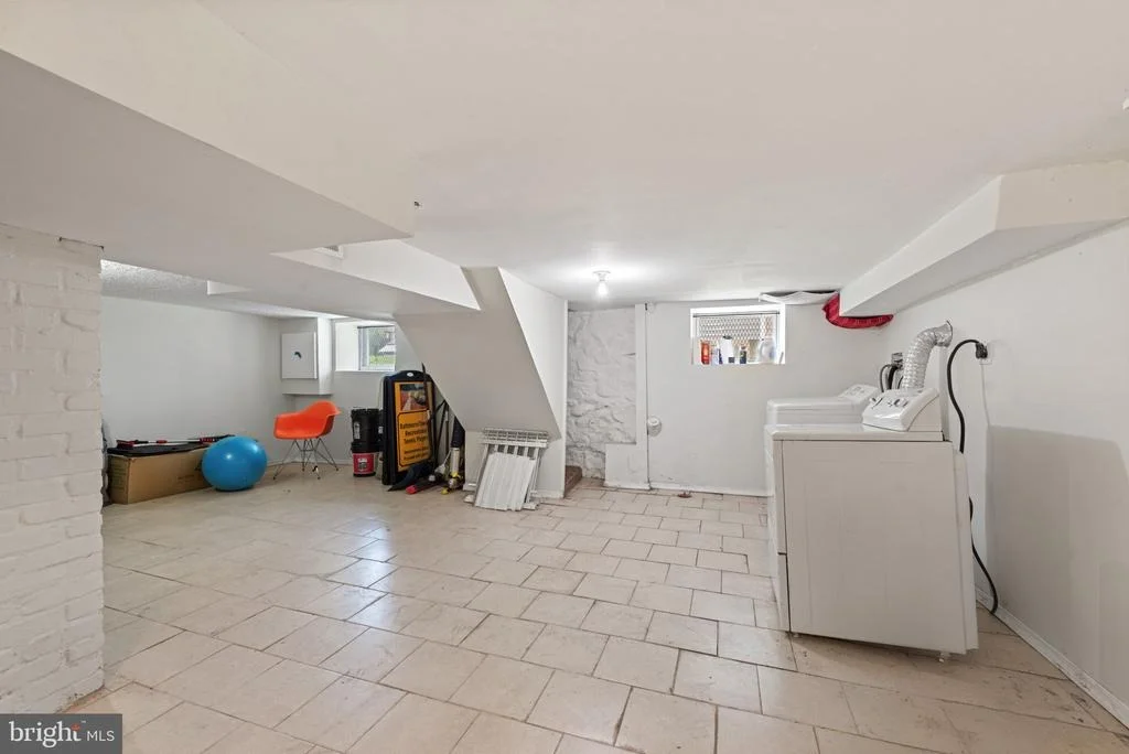 Photo of 3202 BARRINGTON ROAD