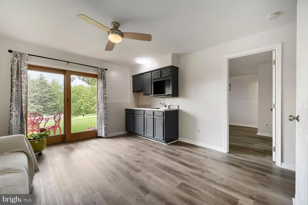 Photo of 5350 POMMEL DRIVE