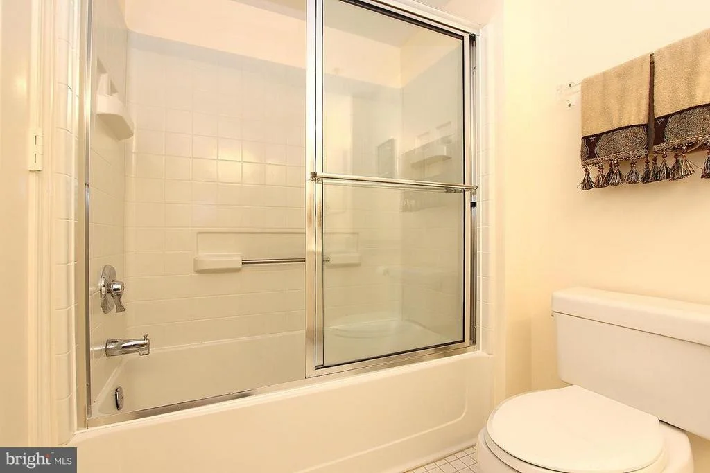Photo of Unit 304 at 14800 PENNFIELD CIRCLE