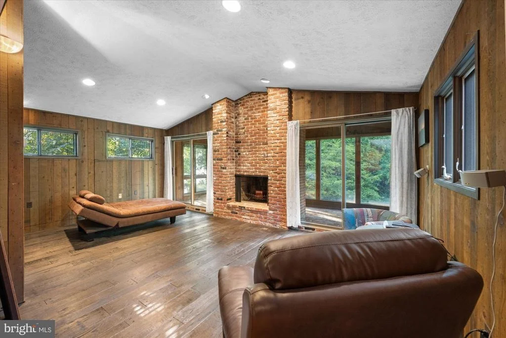 Photo of 6952 DUNCRAIG COURT
