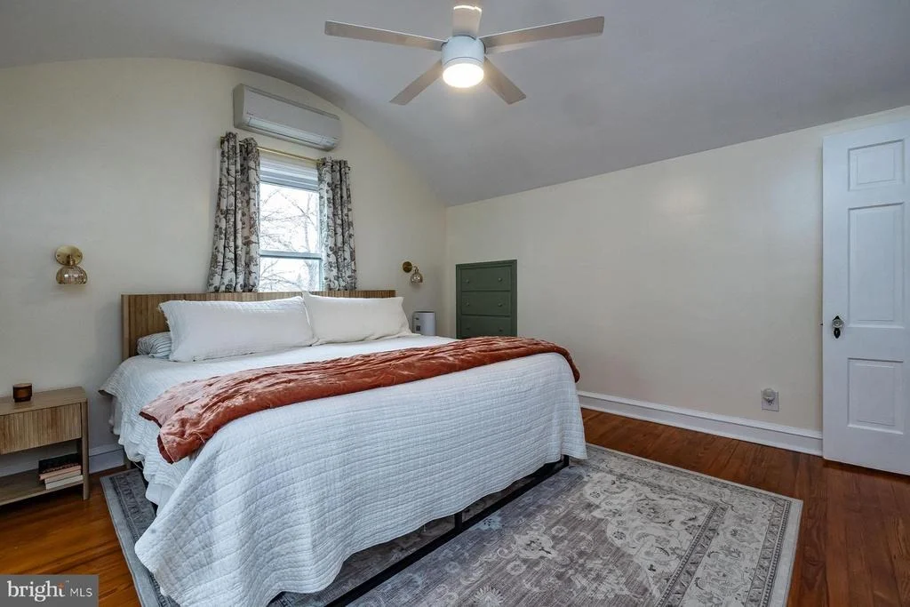 Photo of 15 KENDALL BOULEVARD