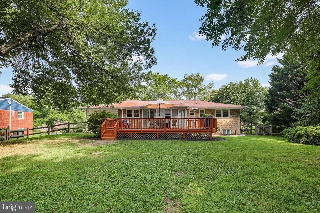 Photo of 10209 DONLEIGH DRIVE