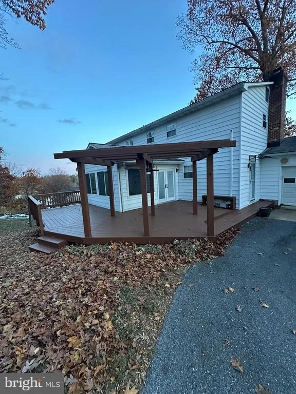 Photo of 10336 BURNSIDE DRIVE