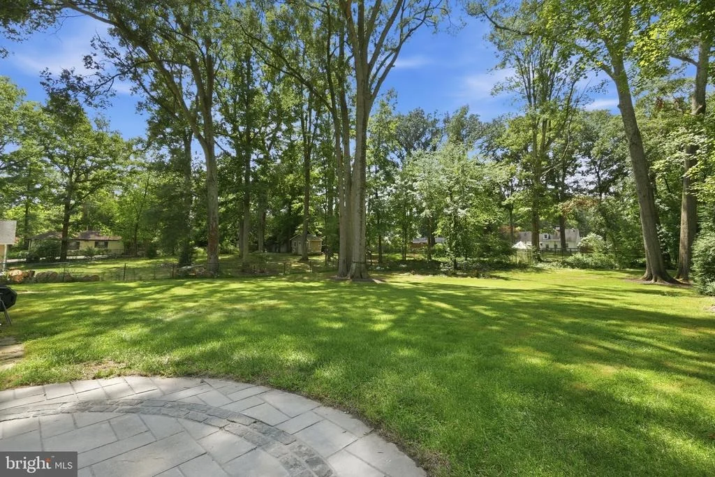 Photo of 7712 FRANCES DRIVE