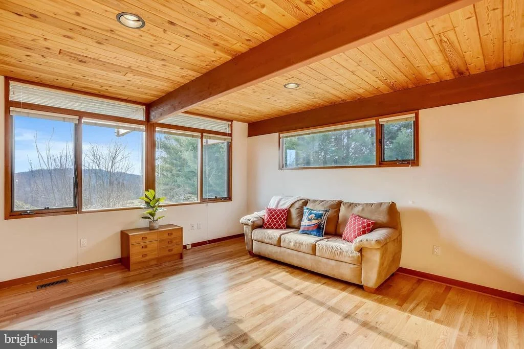 Photo of 20617 TOP RIDGE DRIVE
