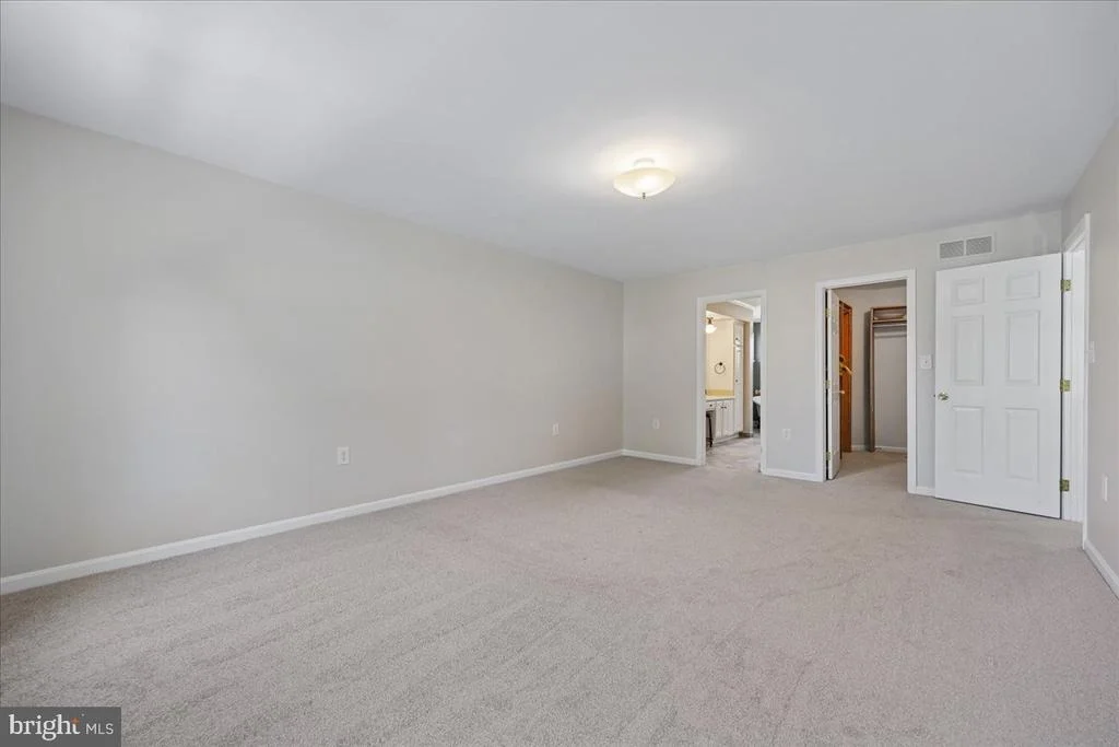 Photo of 8009 STONE RIDGE DRIVE