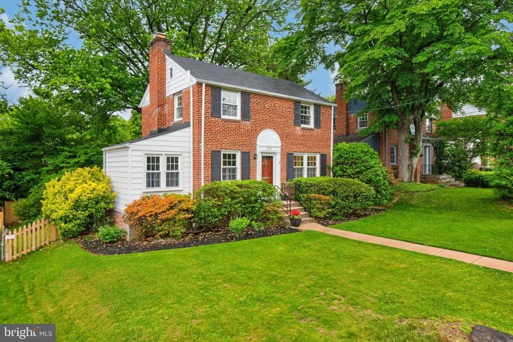Photo of 202 BADEN STREET