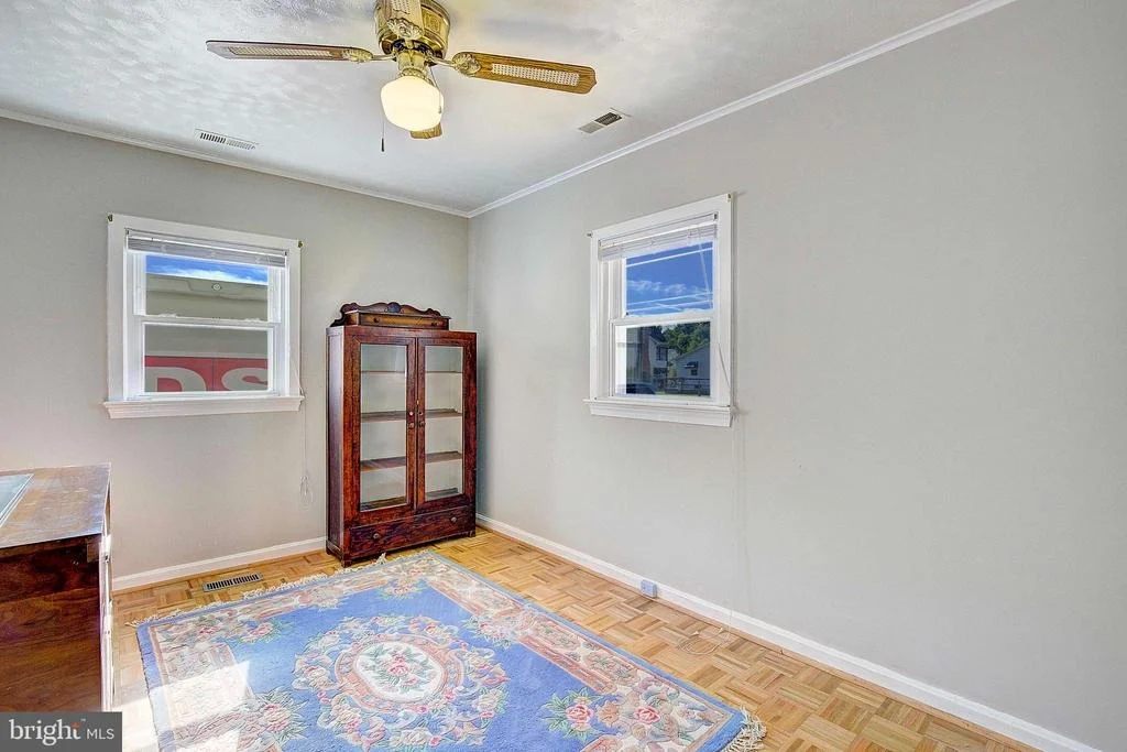 Photo of 706 KINGFISHER ROAD