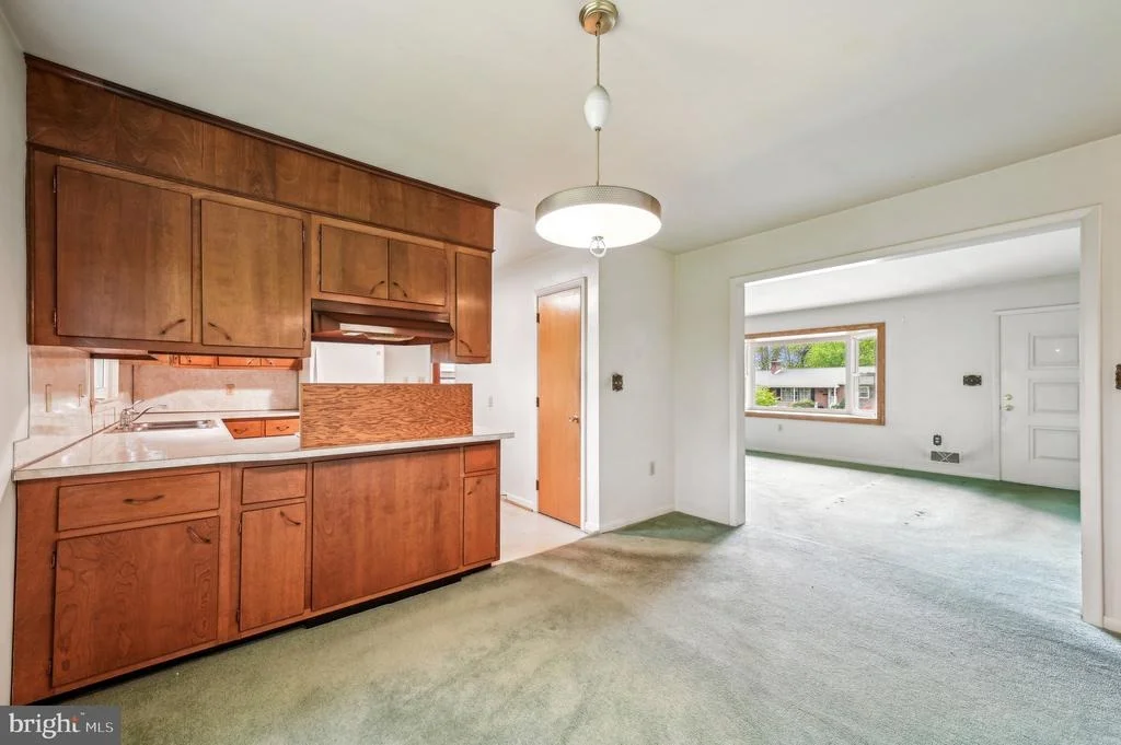 Photo of 707 MIDWAY DRIVE
