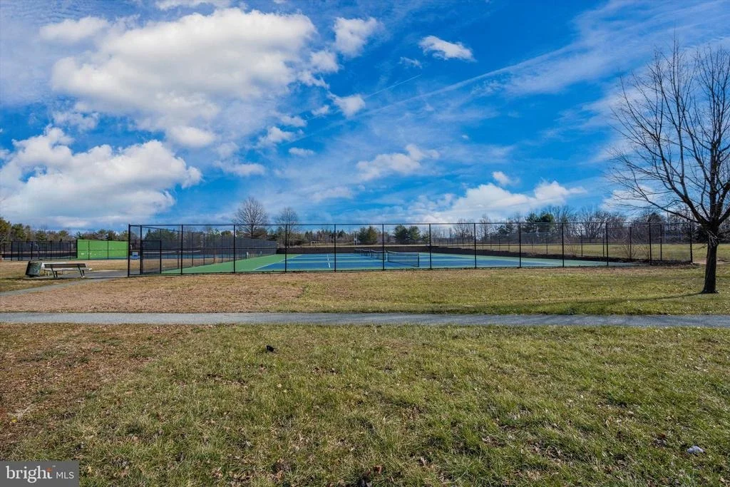 Photo of 12207 EMERALD WAY