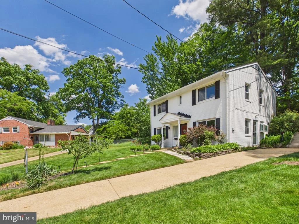Photo of 5512 KATHLEEN PLACE