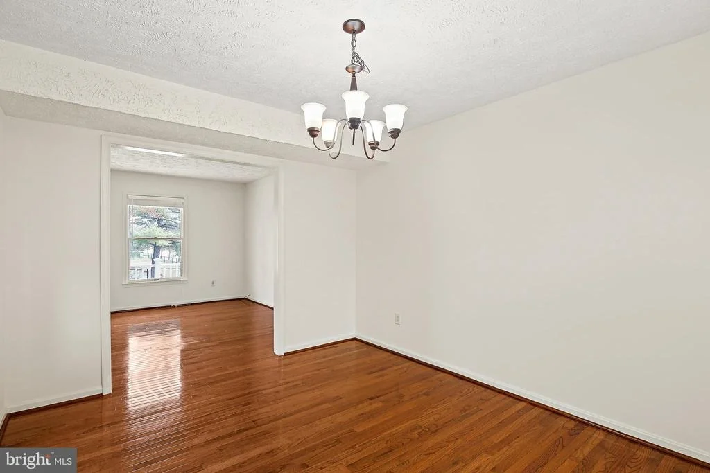 Photo of 3 GREENKNOLL BOULEVARD