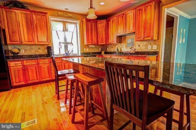 Photo of 20939 TRENTON CIRCLE