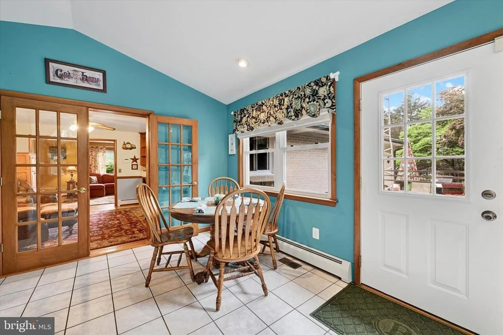 Photo of 1609 FAIRMOUNT ROAD
