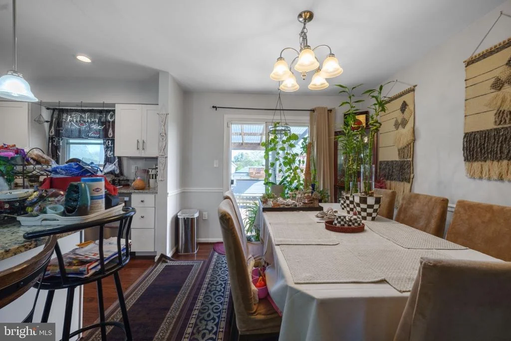 Photo of 8916 TRUBADOR DRIVE