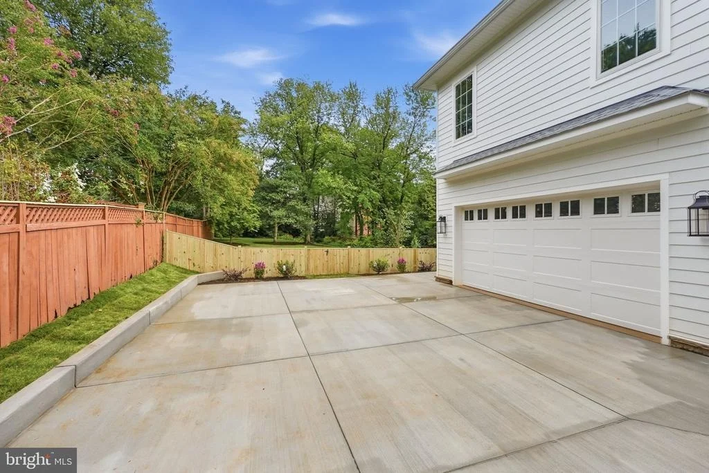 Photo of 3400 SAYLOR PLACE