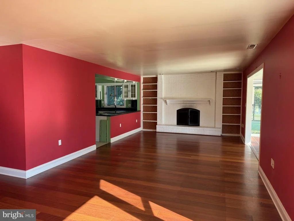 Photo of 24575 DEEPWATER POINT DRIVE