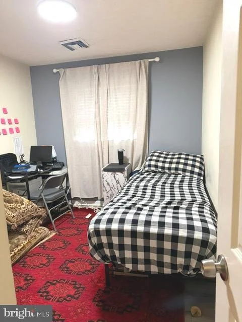 Photo of 9400 FONTANA DRIVE