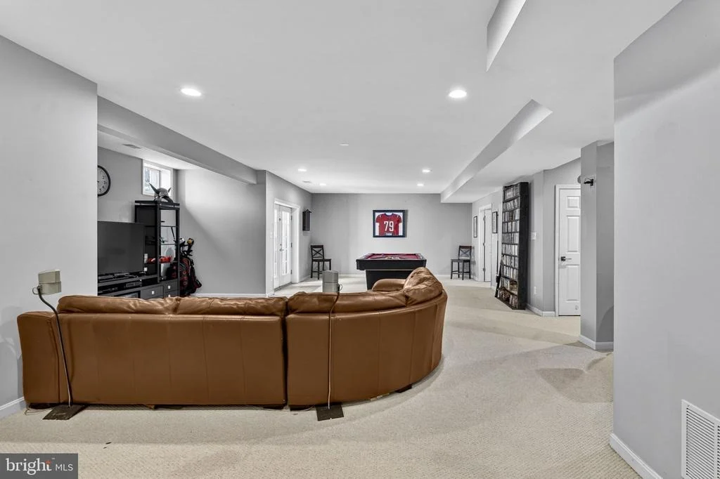 Photo of 42758 GLENSIDE DRIVE