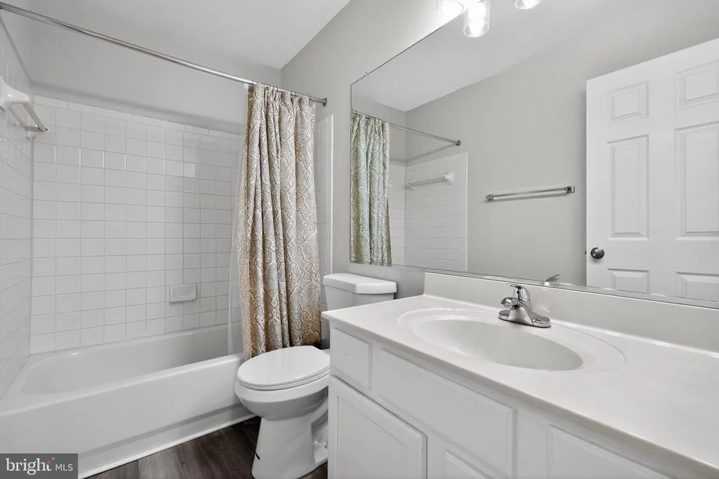 Photo of 15202 JOHNSTONE LANE