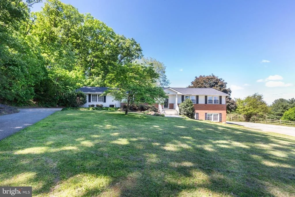 Photo of 16410 YEOHO ROAD